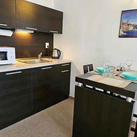 студио за в сарафово Apartment
