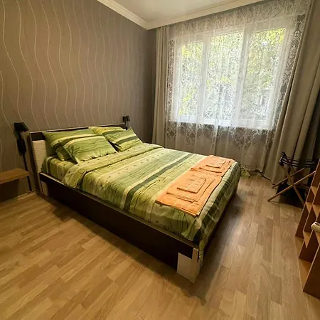 за гости весела * Burgas City