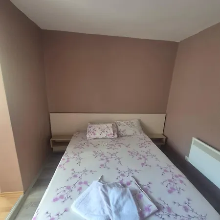 Apartment кирил и методий