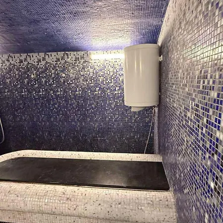 кирил и методий Apartment