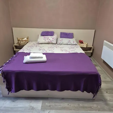 кирил и методий Apartment